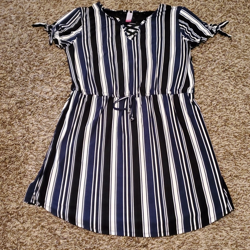 NWOT No boundaries dress